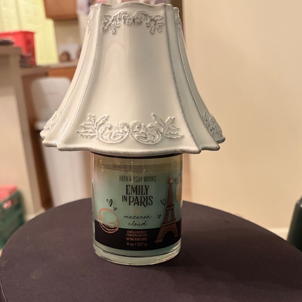 Bath & Body Works White Decorative Candle Topper for one wick candles EUC